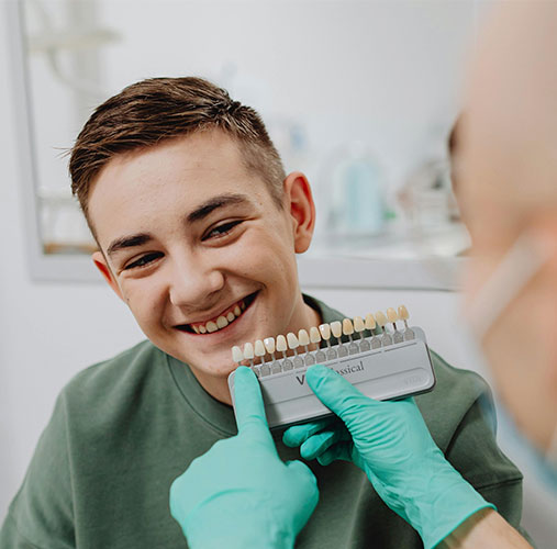 How to Choose the Right Cosmetic Dentist in Castle Hill